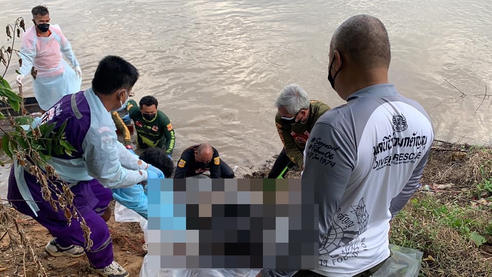 ดารารุ่นใหญ่ ต้น อธิวัฒน์ ลงพื้นที่กู้ร่าง-รถ ผู้เสียชีวิต หลังเกิดเหตุพุ่งตกแม่น้ำ