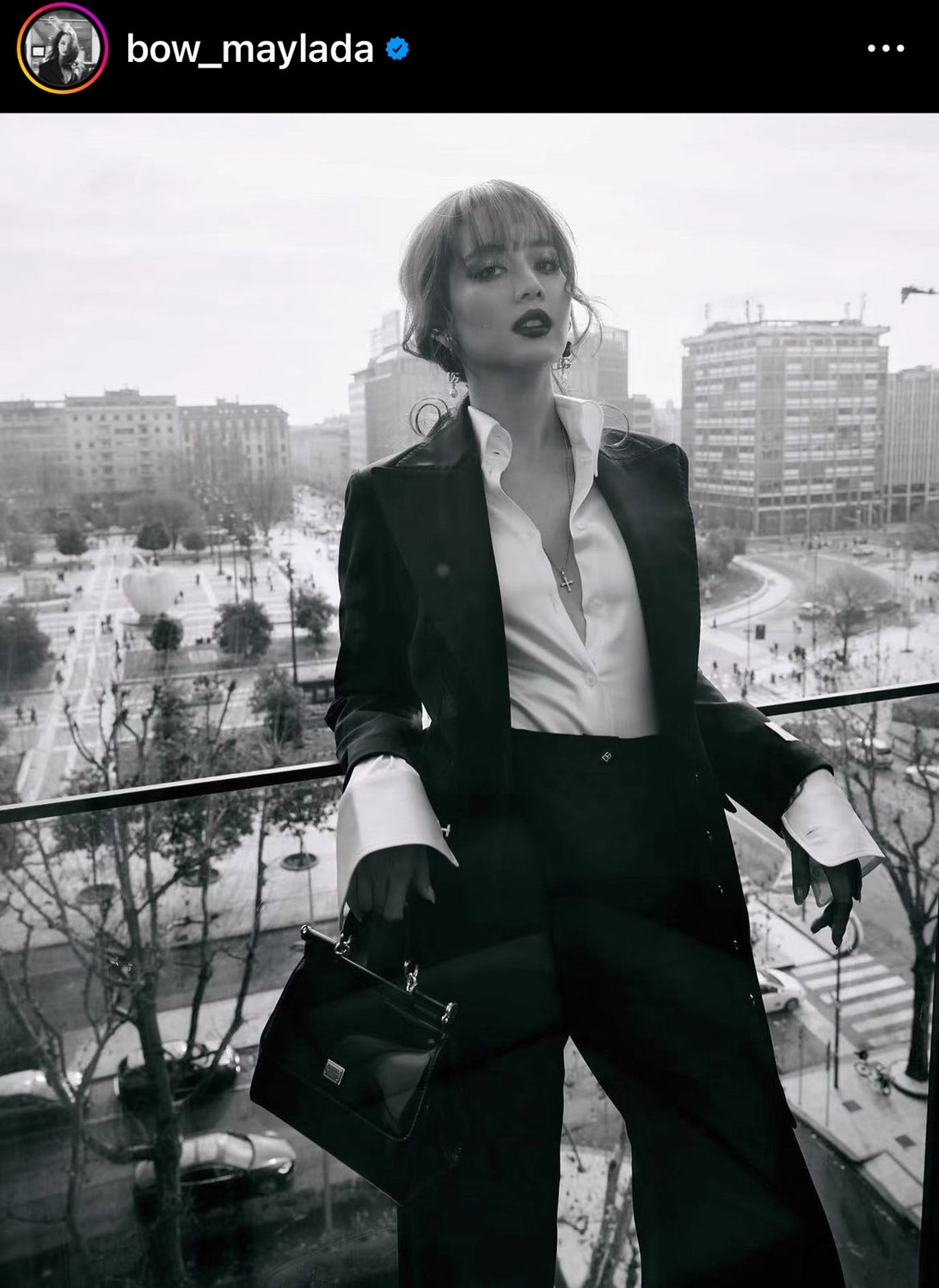 “โบว์ เมลดา” สวยแซ่บ ร่วมชมแฟชั่นโชว์ “D&G”           