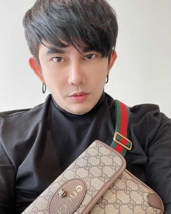 เซ็ง!! พชร์ อานนท์ โพสต์รัวๆ จะได้ปิดกล้องไหม หลังนักแสดงแห่ทำศัลยกรรม!! เซ็ง!! พชร์ อานนท์ โพสต์รัวๆ จะได้ปิดกล้องไหม หลังนักแสดงแห่ทำศัลยกรรม!!