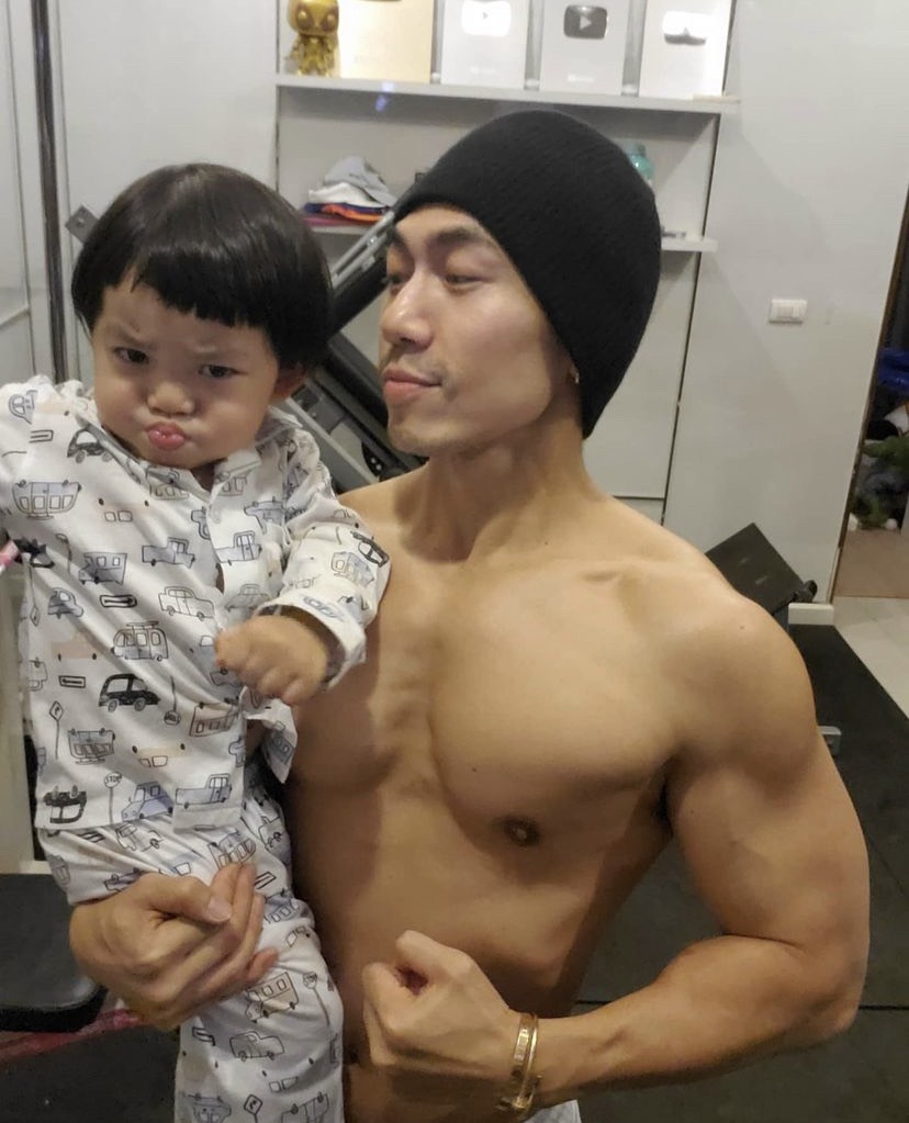 นิวเคลียร์ เปิดหมดเปลือกมีปัญหา ดีเจ.เพชรจ้า จริง รับทำดั้งใหม่ นิวเคลียร์ เปิดหมดเปลือกมีปัญหา ดีเจ.เพชรจ้า จริง รับทำดั้งใหม่