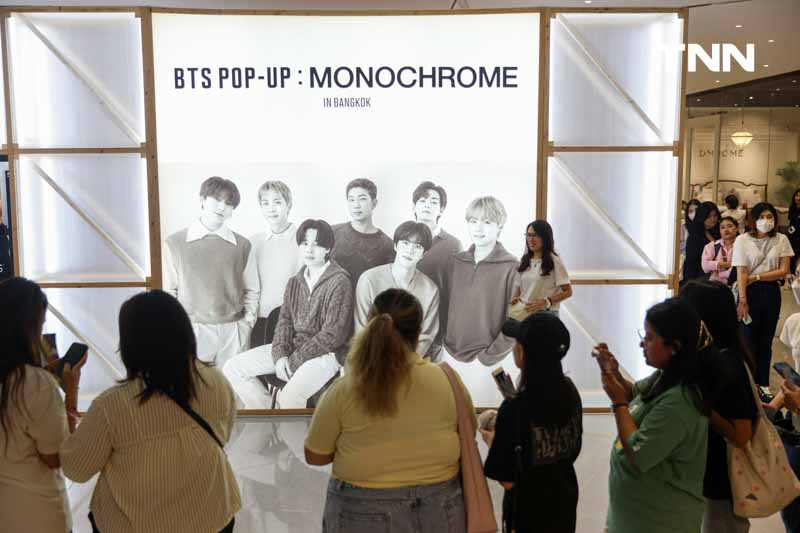 แฟนคลับทะลัก BTS POP-UP : MONOCHROME IN BANGKOK เปิดแห่งแรกในเอเชียตะวันออกเฉียงใต้ที่สยามพารากอน แฟนคลับทะลัก BTS POP-UP : MONOCHROME IN BANGKOK เปิดแห่งแรกในเอเชียตะวันออกเฉียงใต้ที่สยามพารากอน
