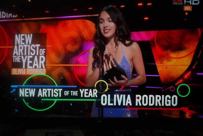 BTS กวาดเรียบครบ 3 สาขาที่ได้เข้าชิงเวที American Music Awards ปี 2021 BTS กวาดเรียบครบ 3 สาขาที่ได้เข้าชิงเวที American Music Awards ปี 2021
