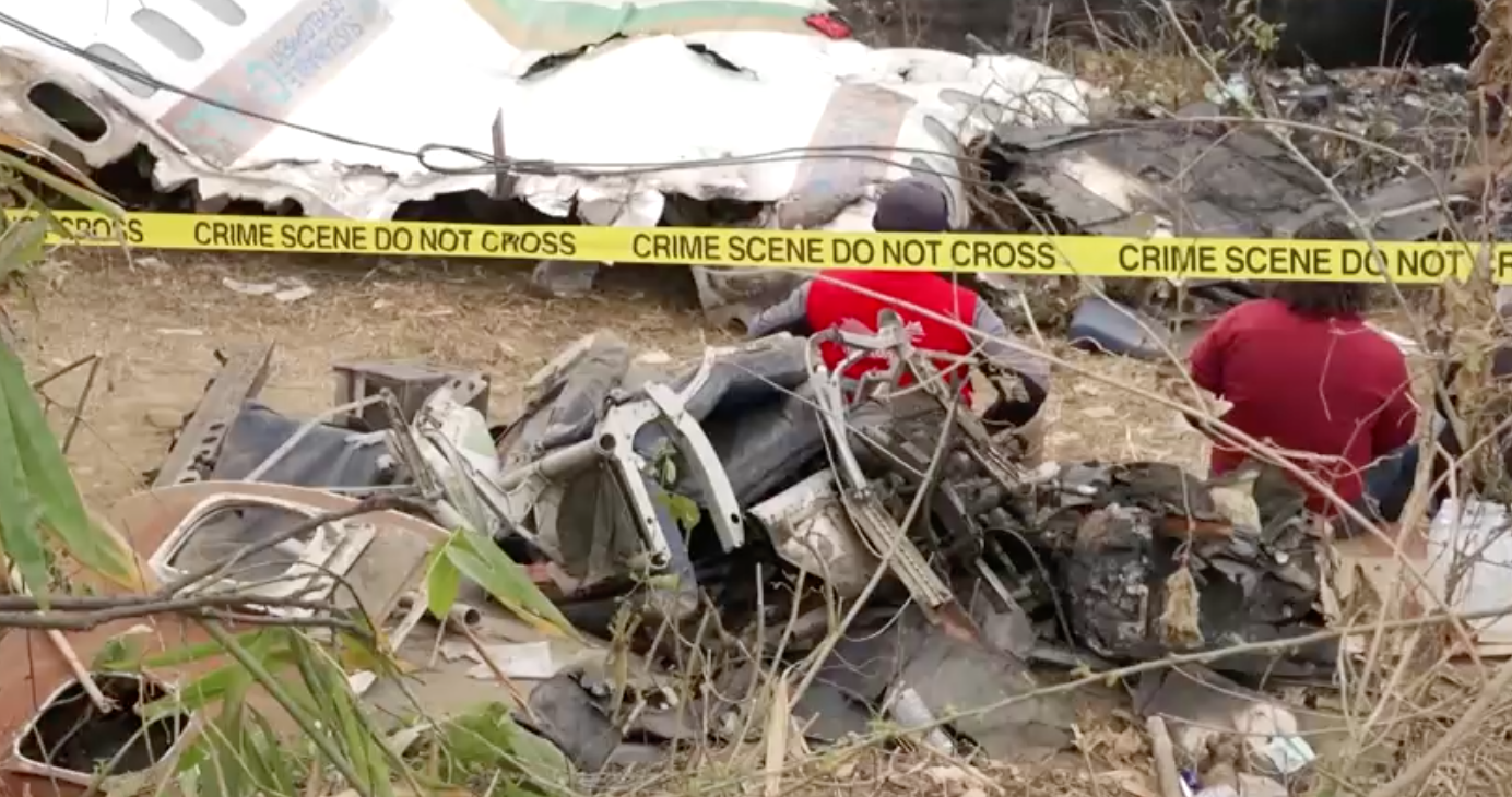 เครื่องบินตกเนปาล นักบินบังคับเครื่องสุดชีวิต! ไม่ให้ตกใส่หมู่บ้าน เครื่องบินตกเนปาล นักบินบังคับเครื่องสุดชีวิต! ไม่ให้ตกใส่หมู่บ้าน