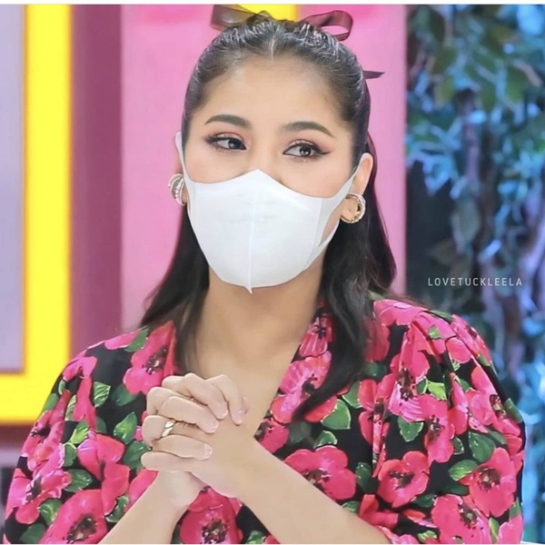 ตั๊ก ศิริพร ร่ำไห้!! ขอสู้ต่อแม้มองไม่เห็นแสงสว่าง