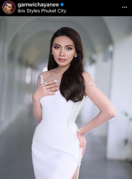 ทีมงาน เคลียร์ชัด! ภาพ แก้ม วิชญาณี ร้องเพลงไร้คนชม ทีมงาน เคลียร์ชัด! ภาพ แก้ม วิชญาณี ร้องเพลงไร้คนชม