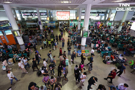 หมอชิต 2 คึกคัก ปชช. ทยอยเดินทางกลับบ้านช่วงเทศกาลปีใหม่ หมอชิต 2 คึกคัก ปชช. ทยอยเดินทางกลับบ้านช่วงเทศกาลปีใหม่