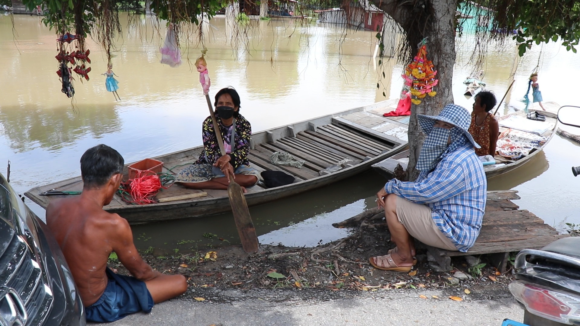 สถานการณ์น้ำท่วมอยุธยา 10 อำเภอ กว่า 31,000 ครัวเรือนเดือดร้อนหนัก