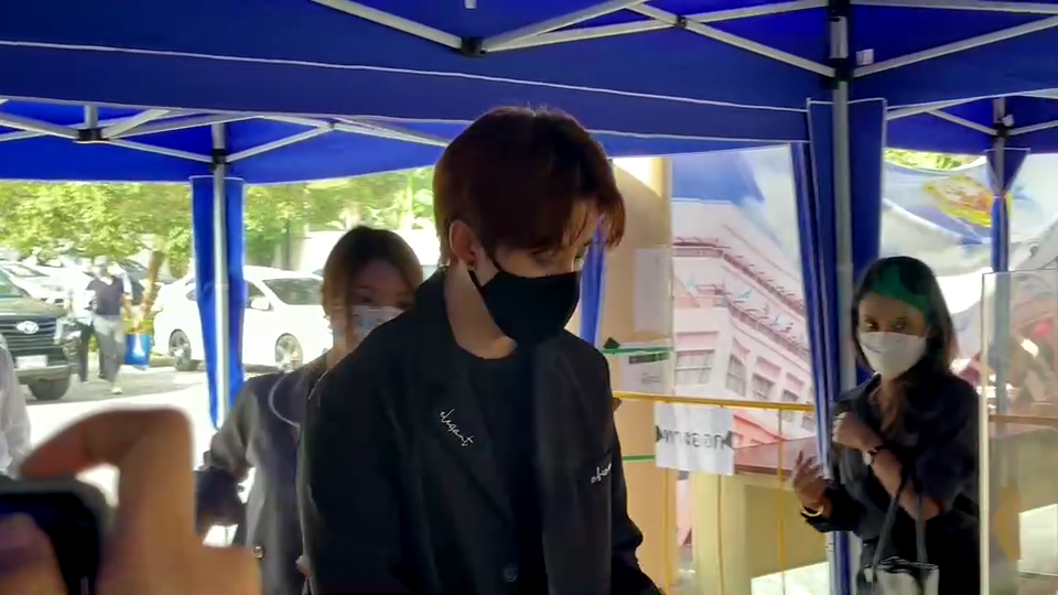 ไมค์-ซาร่า เผชิญหน้า! ขึ้นศาลไกล่เกลี่ยรอบ 3 เรื่องสิทธิ์รับรองบุตร 