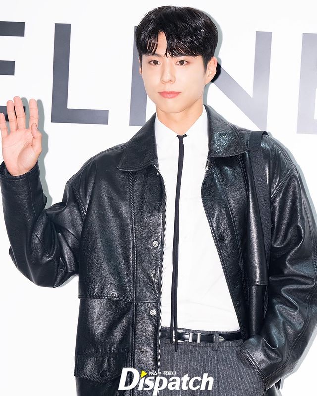 สร้างปรากฎการณ์อีกครั้ง!! ‘ลิซ่า-วี-พัคโบกอม’ รวมตัวในอีเวนต์ CELINE กรุงโซล