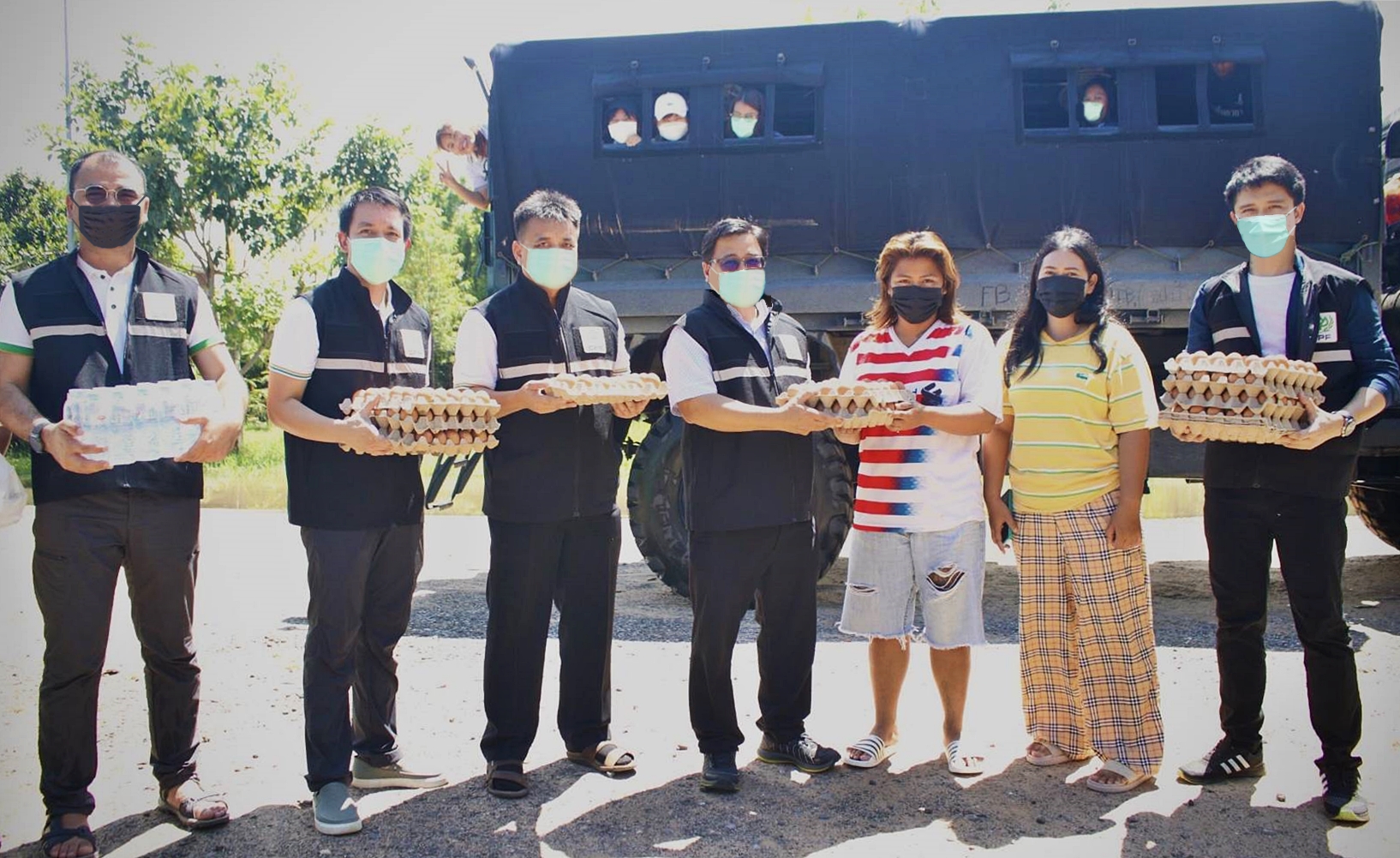 ซีพีเอฟจิตอาสา ระดมกำลังริเริ่มตั้ง 6 ศูนย์ช่วยเหลือชาวไทยสู้ภัยน้ำท่วมต่อเนื่องในเขตอีสาน