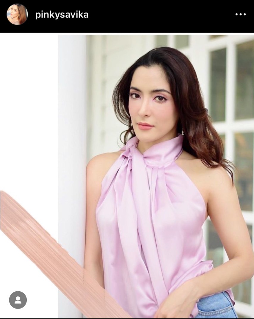 เพื่อนบ้านยืนยัน พิ้งกี้ สาวิกา ไม่ได้อยู่บ้านโซนโชคชัย 4 เกิน 10 ปีแล้ว เพื่อนบ้านยืนยัน พิ้งกี้ สาวิกา ไม่ได้อยู่บ้านโซนโชคชัย 4 เกิน 10 ปีแล้ว