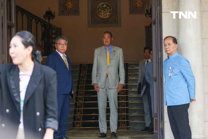 “เศรษฐา” น้อมรับคำตัดสิน หลัง ศาล รธน. ตัดสินให้พ้นจากการเป็นนายกรัฐมนตรี “เศรษฐา” น้อมรับคำตัดสิน หลัง ศาล รธน. ตัดสินให้พ้นจากการเป็นนายกรัฐมนตรี