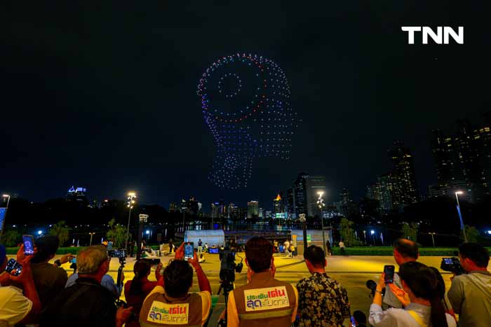โดรนแปลอักษร งาน อว.แฟร์ 500 ลำ โชว์ความก้าวหน้าฝีมือเด็กไทย