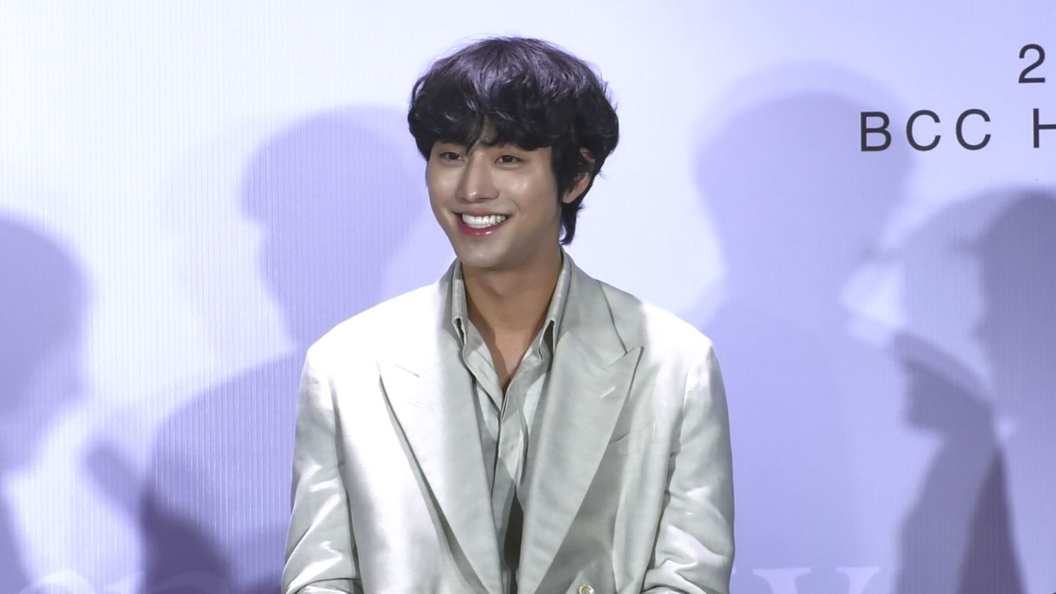 อันฮโยซอบ มาเมืองไทยครั้งแรก อยากไปเดินตลาด ทานผัดไทย