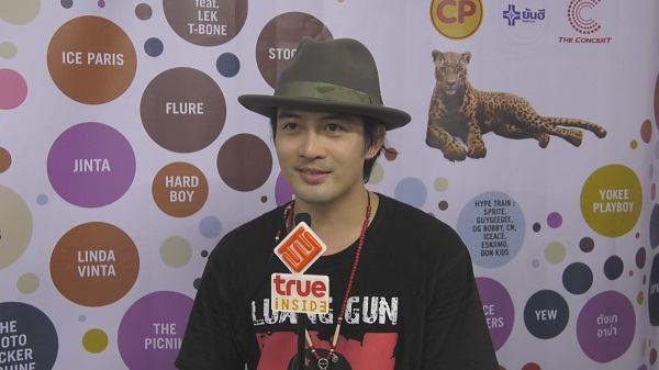  “แม็กซ์ ณัฐวุฒิ” เตรียมปล่อยอัลบั้มเต็ม หลังหยุดพักมานาน 2 ปี (มีคลิป)