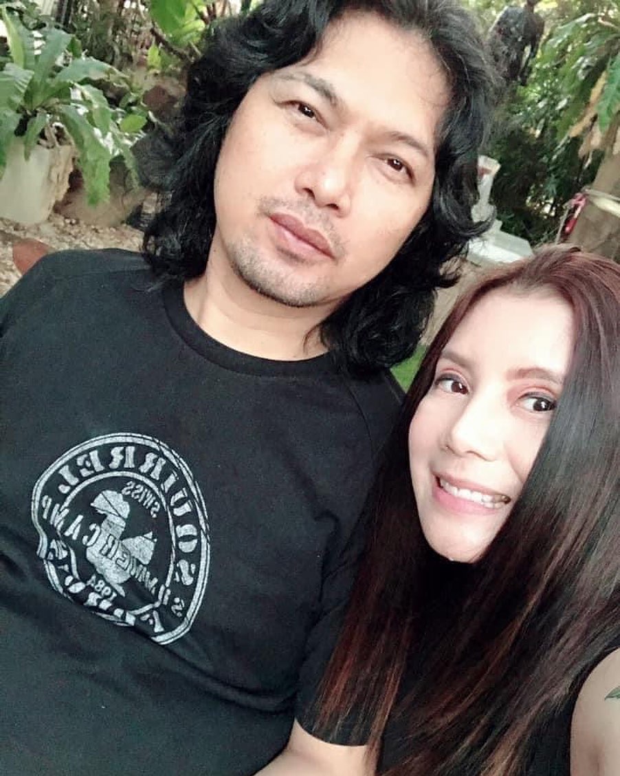 เสก โลโซ ติดคุก ด้านภรรยา กานต์ พร้อมตั้งโต๊ะแถลงเร็วๆ นี้ เสก โลโซ ติดคุก ด้านภรรยา กานต์ พร้อมตั้งโต๊ะแถลงเร็วๆ นี้