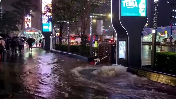 น้ำท่วมกรุงโซล เกาหลีใต้ ทางการยกระดับเตือนภัย เสียชีวิตแล้ว 7 ราย!