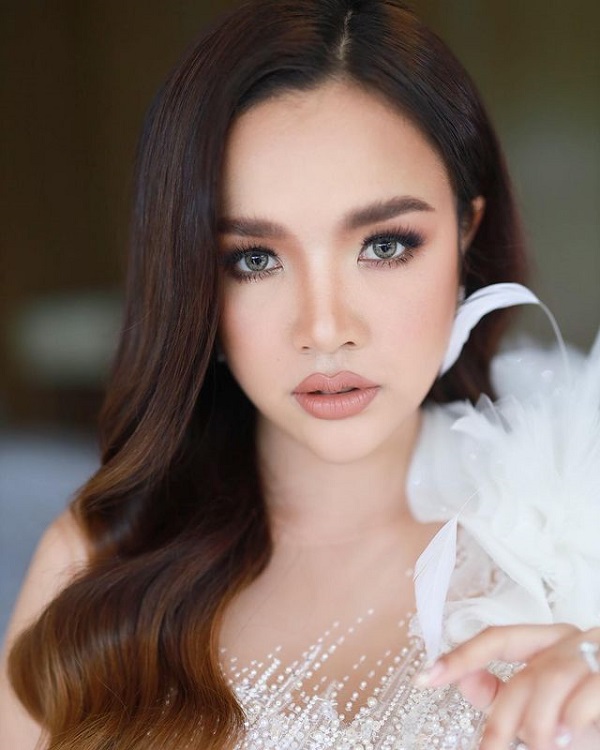 บรรยากาศงานฉลองมงคลสมรส เจนนี่ รัชนก - ยิว ฉัตรมงคล (มีคลิป)  