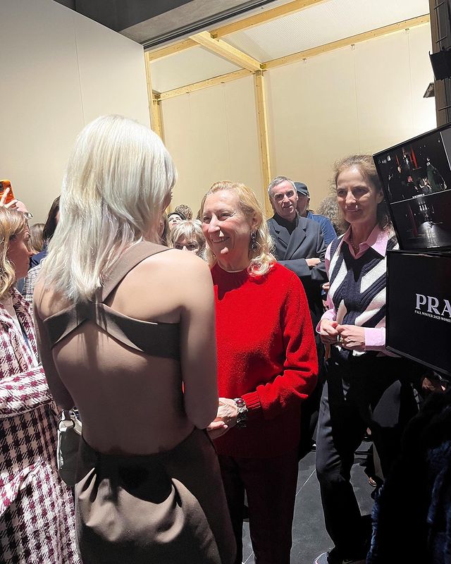 ฝากรักถึงแฟนๆไทย!! 'ซงคัง' ยิ้มหวานส่งหัวใจผ่านสื่อ จากมิลานแฟชั่นวีค