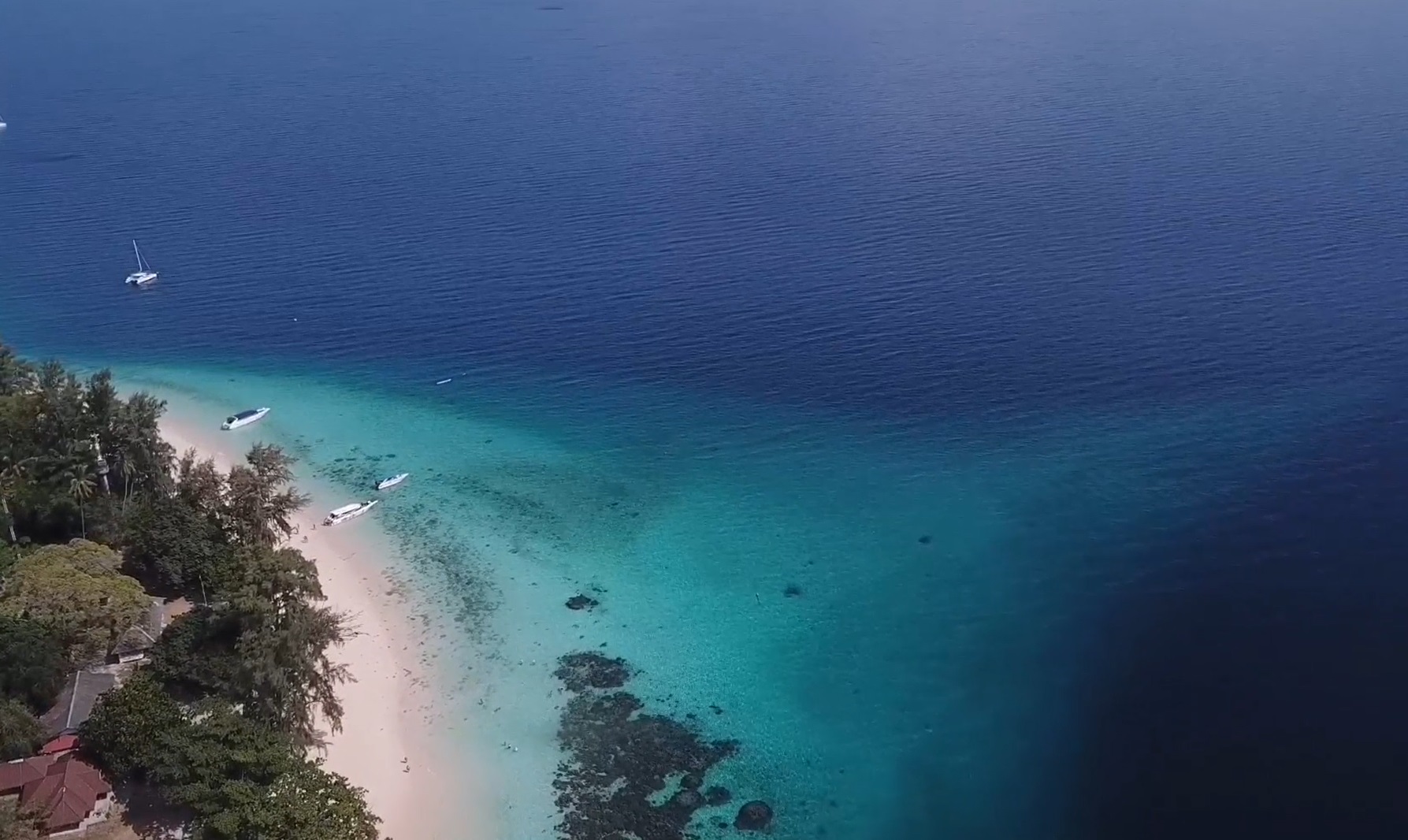 เตรียมปิด เกาะกระดาน 4 เดือนฟื้นฟูธรรมชาติ เที่ยวได้ถึงเดือนไหน? เช็กเลย