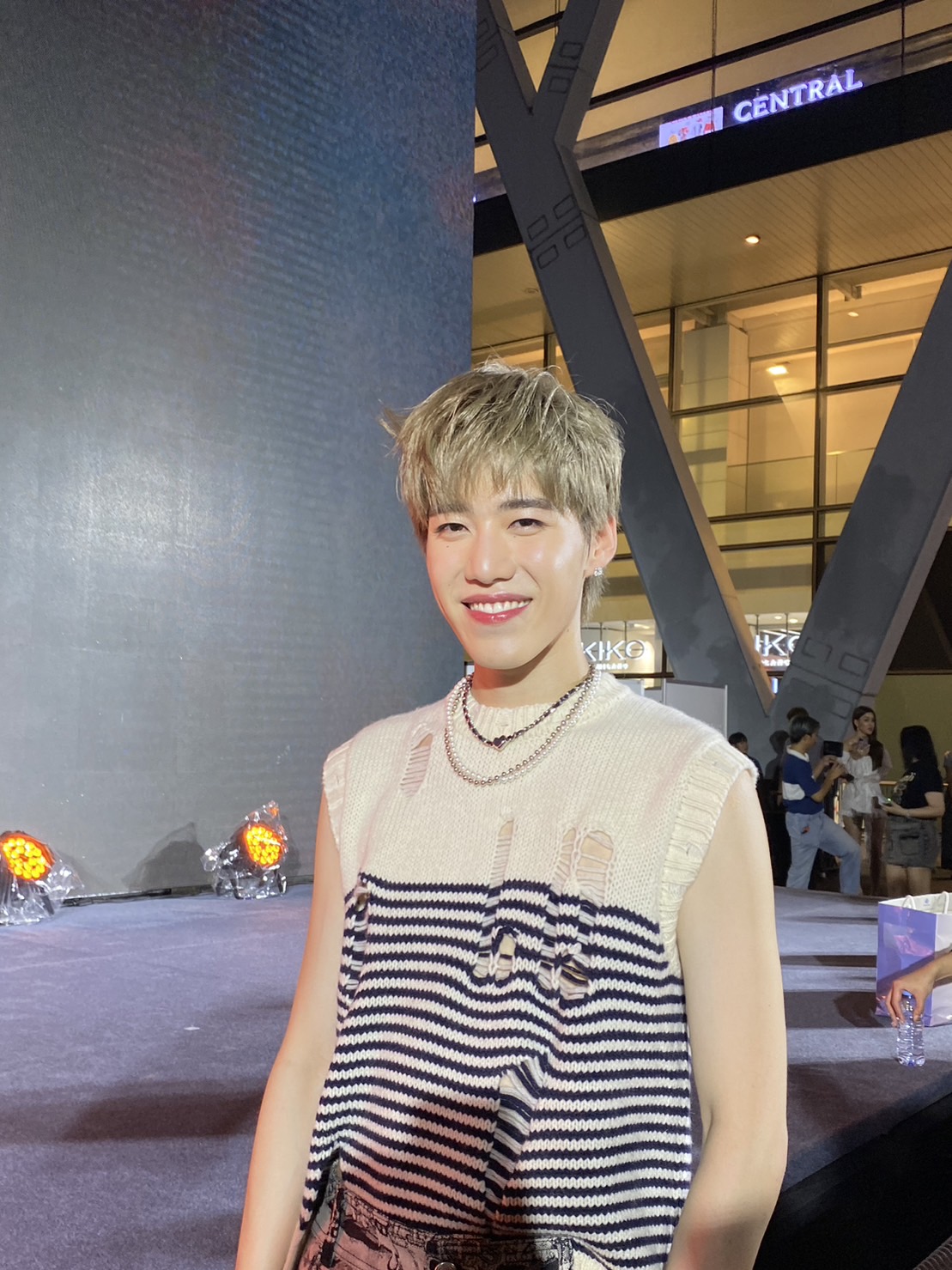 พีพี เขิน นาย ณภัทร เป็นพระเอกเอ็มวีเพลงล่าสุด