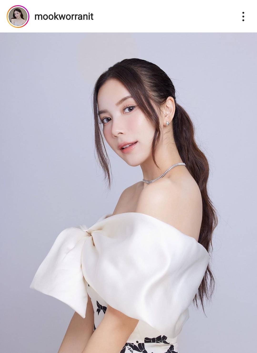 มุก วรนิษฐ์ ต่อสัญญาต้นสังกัด5ปี แจง คลิปติ๊กต๊อกเป็นคลิปเก่าไม่ได้พาดพิงใคร มุก วรนิษฐ์ ต่อสัญญาต้นสังกัด5ปี แจง คลิปติ๊กต๊อกเป็นคลิปเก่าไม่ได้พาดพิงใคร