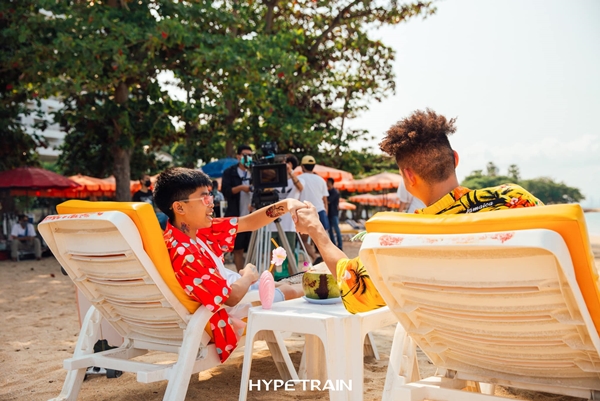 เพลง ทน SPRITE x GUYGEEGEE เพลงภาษาไทยเพลงแรกขึ้นชาร์ต BILLBOARD เพลง ทน SPRITE x GUYGEEGEE เพลงภาษาไทยเพลงแรกขึ้นชาร์ต BILLBOARD