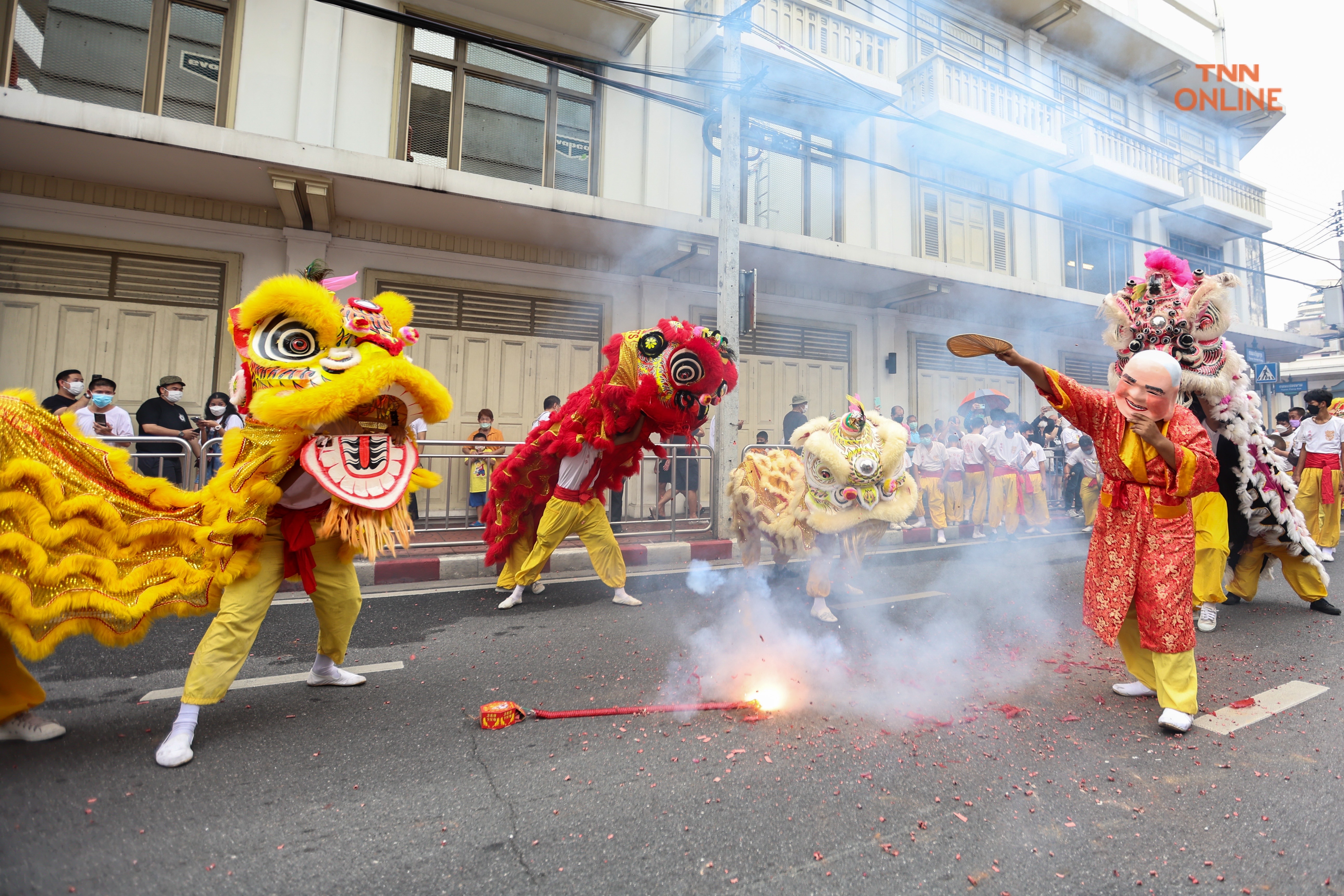 เริ่มแล้วงานเจเยาวราช เคลื่อนขบวนประดิษฐานองค์เทพเจ้า เริ่มแล้วงานเจเยาวราช เคลื่อนขบวนประดิษฐานองค์เทพเจ้า