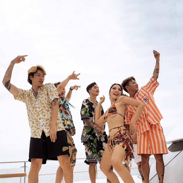 วันเดอร์เฟรม จับมือศิลปินญี่ปุ่น REPEZEN FOXX ทำเพลงใหม่ (มีคลิป) 