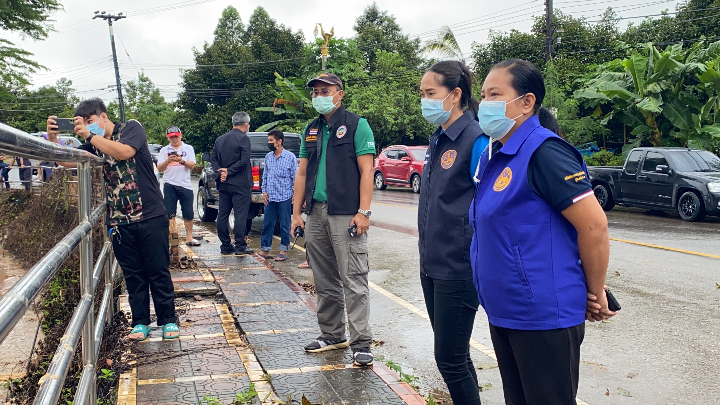 ฝนถล่มจันทบุรี! น้ำตกพริ้ว เตือนระวังน้ำป่าไหลหลาก ฝนถล่มจันทบุรี! น้ำตกพริ้ว เตือนระวังน้ำป่าไหลหลาก