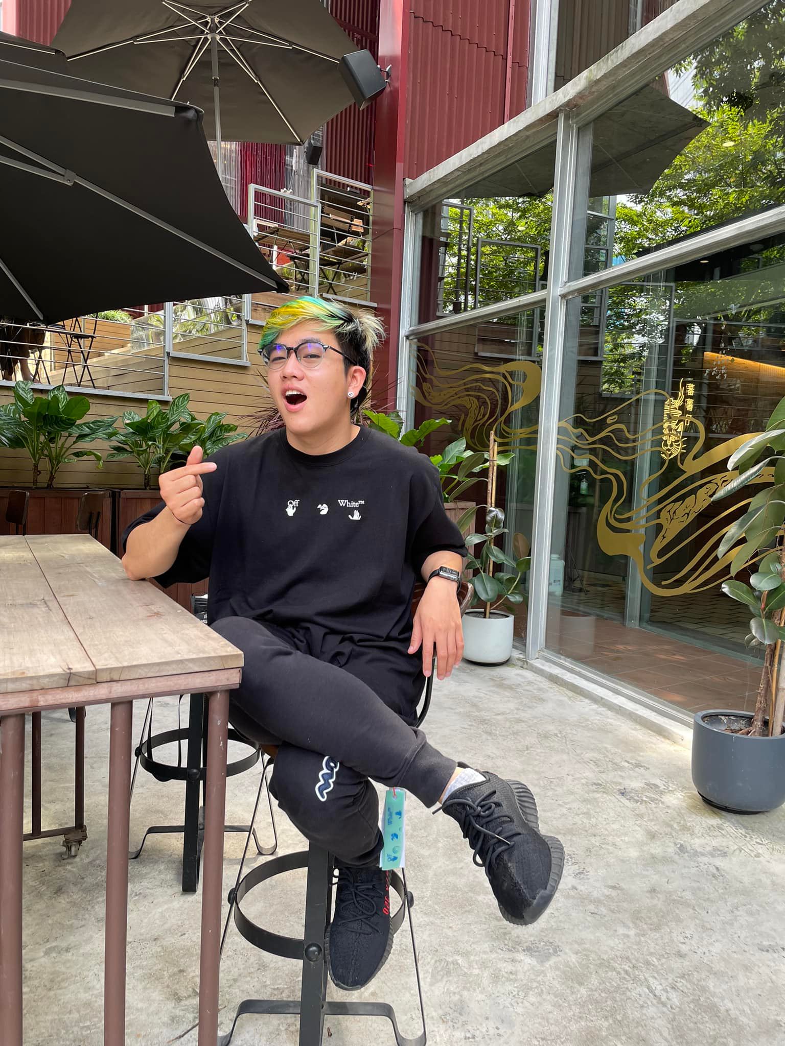 หวิดดับ! แบงค์ปิ ยูทูปเบอร์ชื่อดัง เกิดอุบัติเหตุถังอัดอากาศระเบิดใส่ 