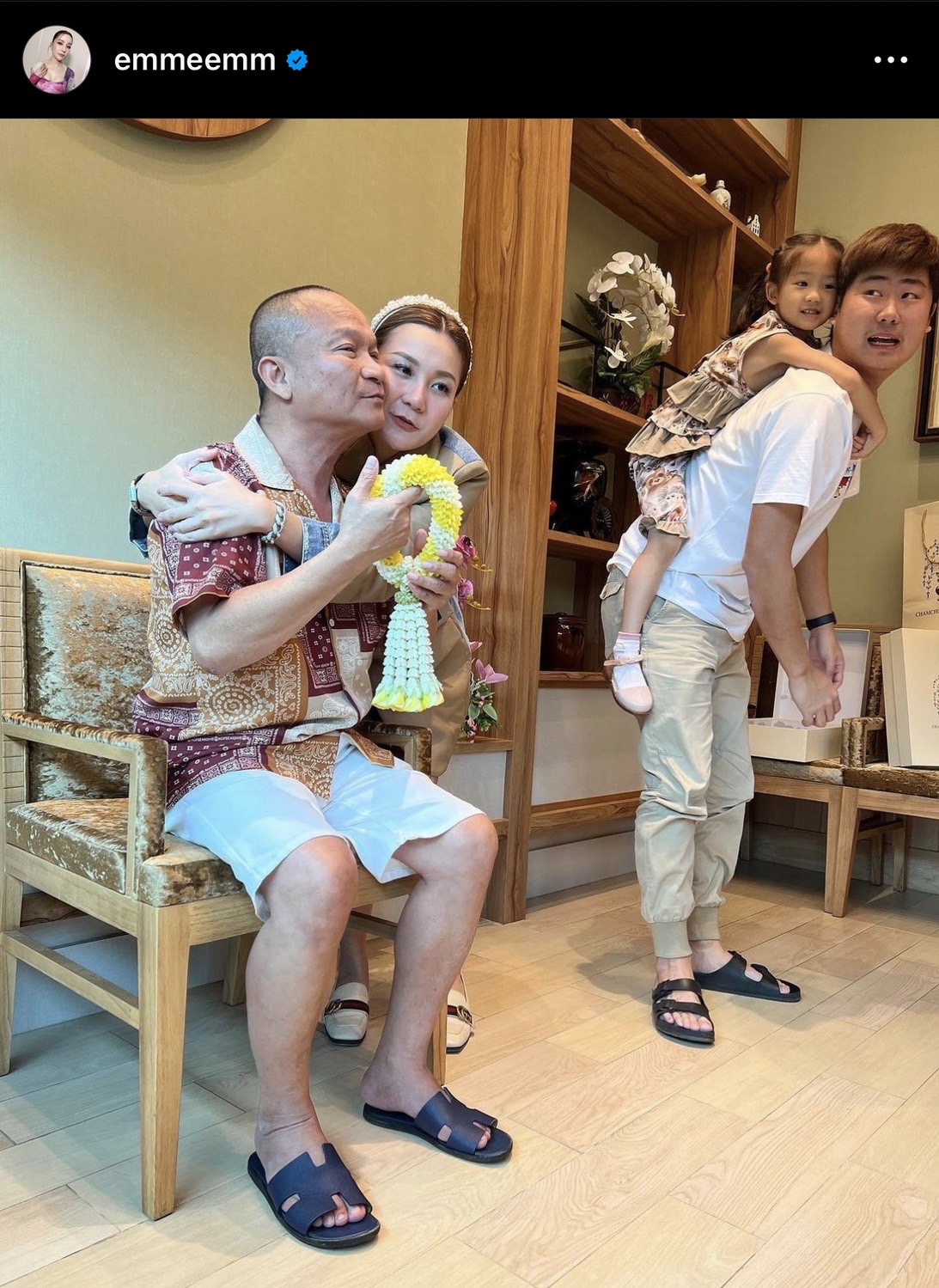 โชคดีที่ได้เกิดเป็นลูกพ่อ เอ็ม บุษราคัม ขอมีความสุขกับการได้เป็นตนเอง
