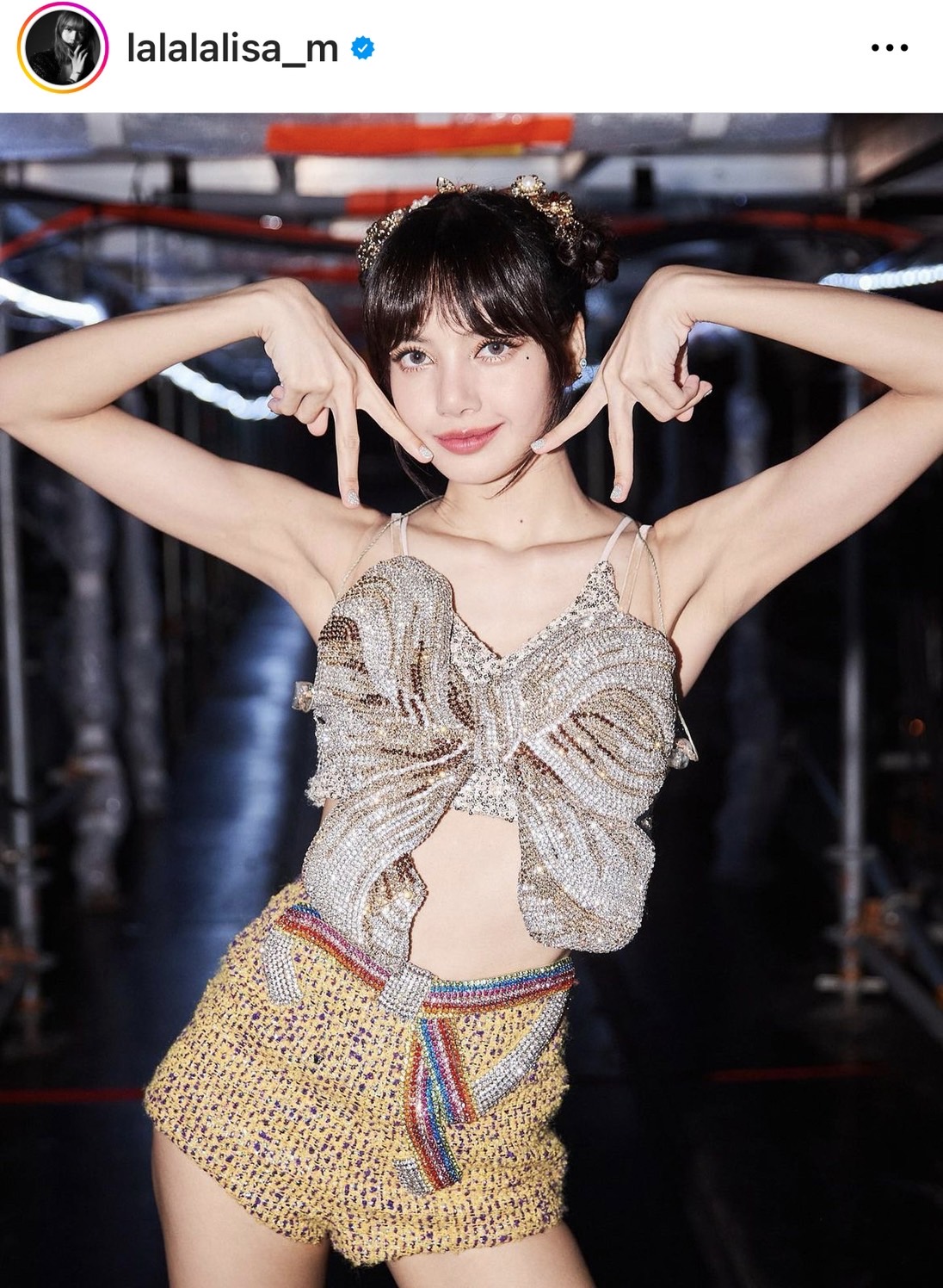 ลิซ่า ลลิษา โพสต์ข้อความถึงบลิ๊งค์ไทย  หนูดีใจและตื่นเต้นมากที่ได้เจอกัน