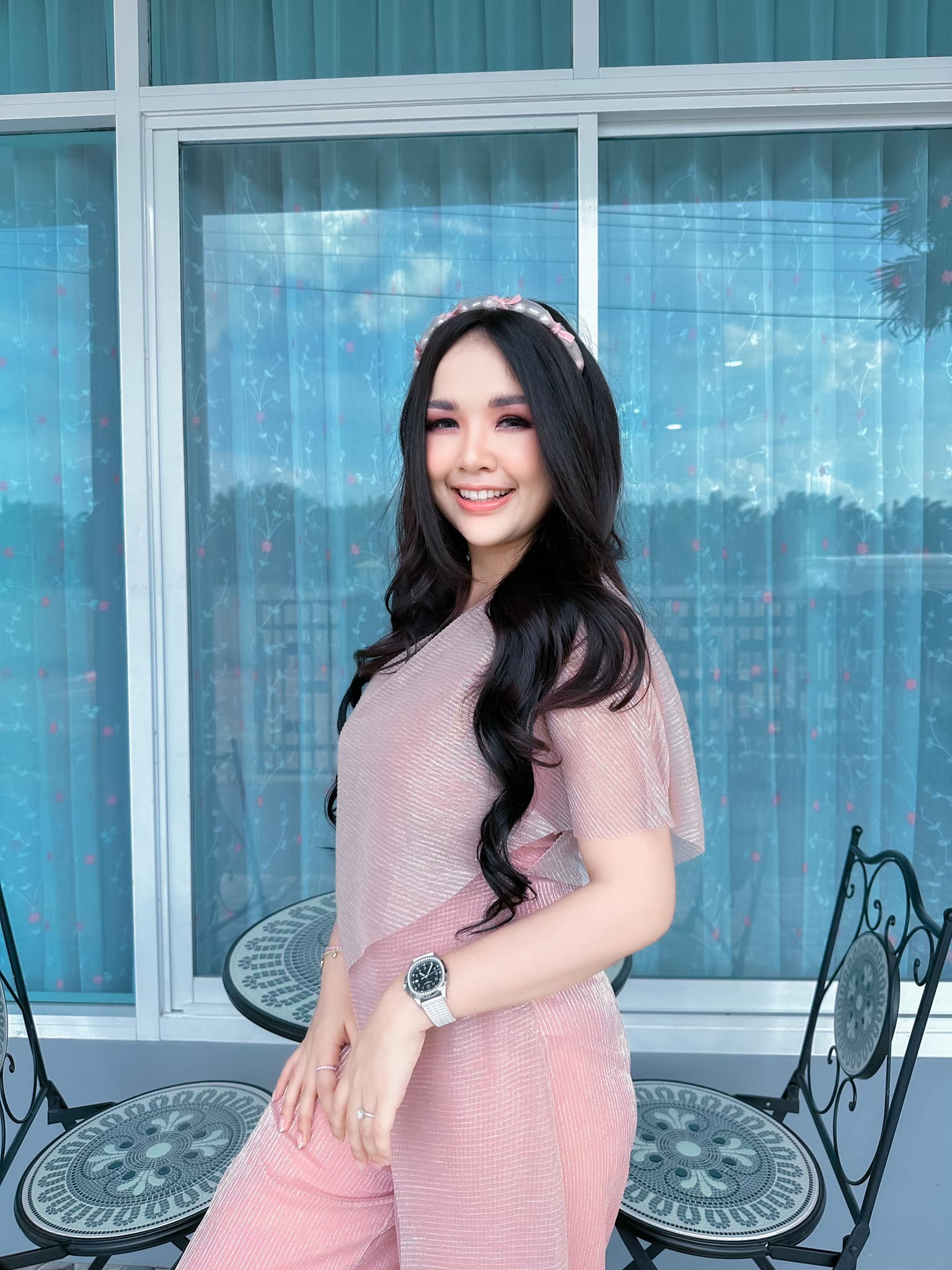 เจนนี่ รัชนก แจงเงื่อนไขต่อสัญญาศิลปินในสังกัด ยันไม่ได้ทอดทิ้ง และไม่เคยบังคับใคร