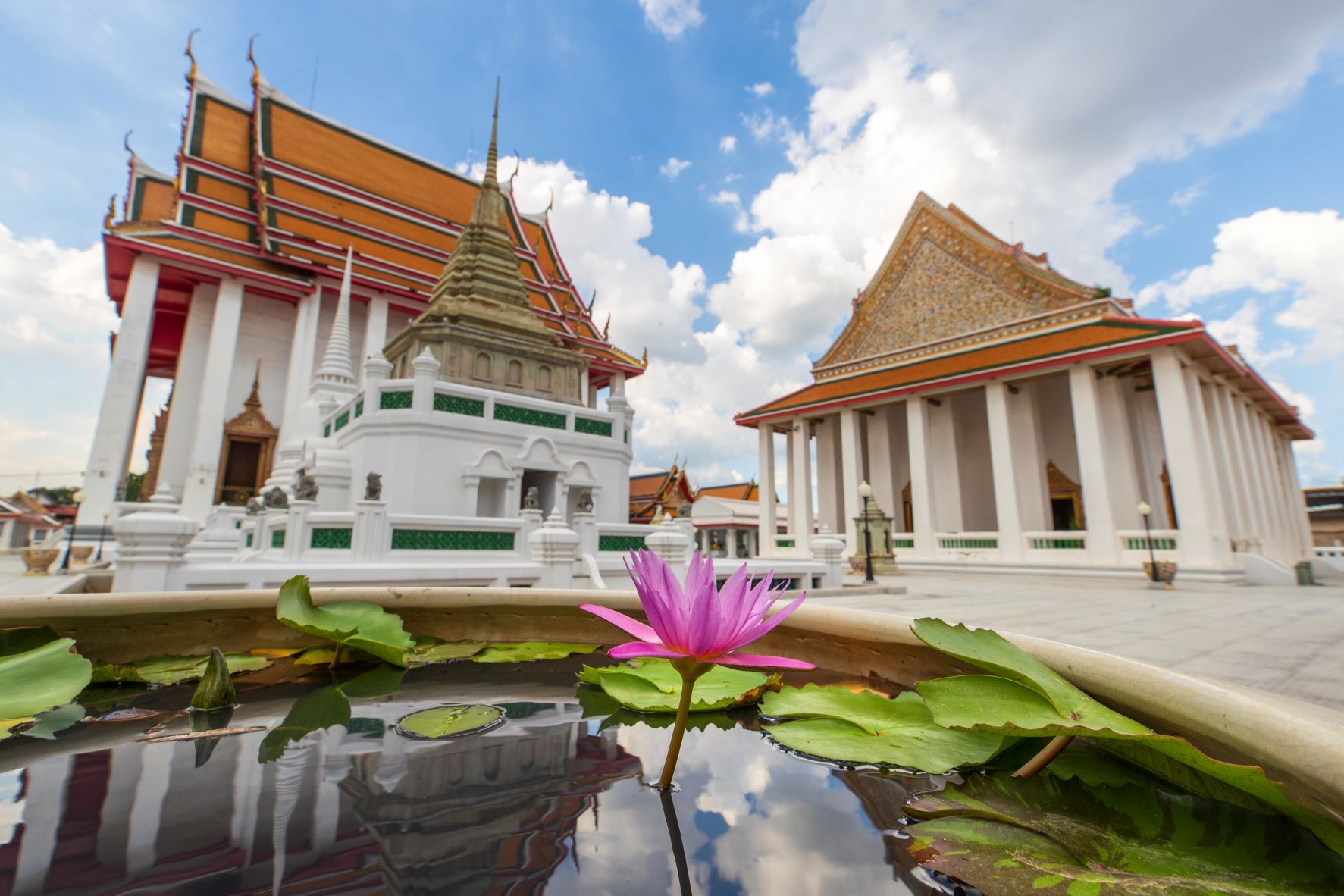 วันมาฆบูชา 2566 แจกพิกัด ไหว้พระ 9 วัดในกรุงเทพ หยุดยาวนี้ห้ามพลาด! วันมาฆบูชา 2566 แจกพิกัด ไหว้พระ 9 วัดในกรุงเทพ หยุดยาวนี้ห้ามพลาด!