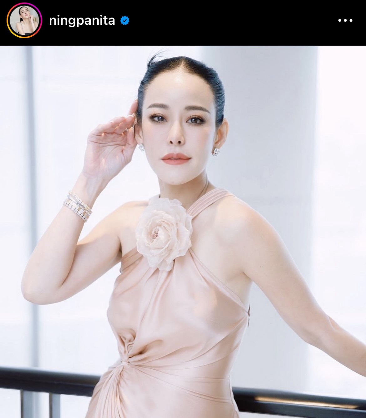 แม่มาแล้ว หนิง ปณิตา โผล่คอมเมนต์เพจดังแบบนี้?