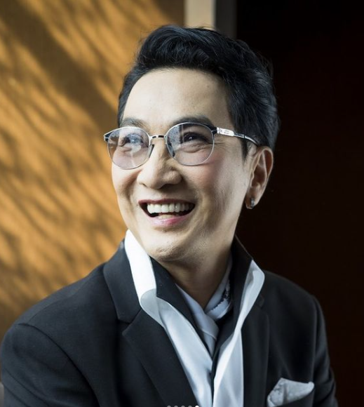 คนบันเทิงเจ็บหนักหลังมีมาตรการล็อกดาว (มีคลิป)