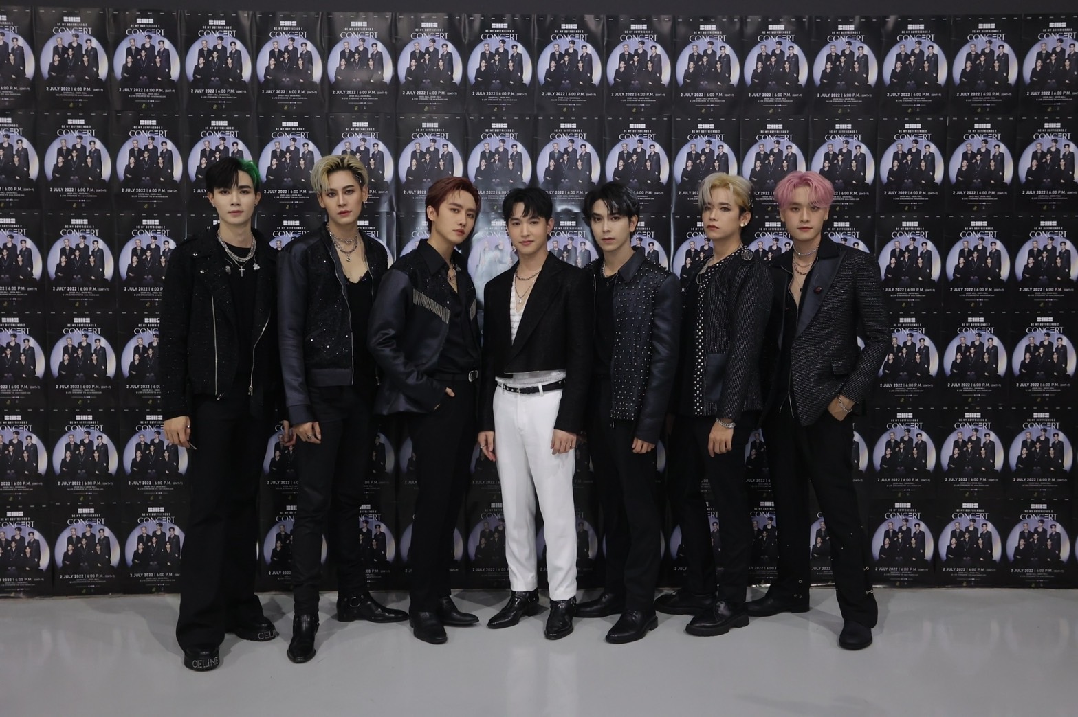 6 หนุ่ม BE MY BOYFRIENDS 2 สร้างความประทับให้กับแฟนๆ ทั่วโลกผ่านโชว์สุดพิเศษ 6 หนุ่ม BE MY BOYFRIENDS 2 สร้างความประทับให้กับแฟนๆ ทั่วโลกผ่านโชว์สุดพิเศษ