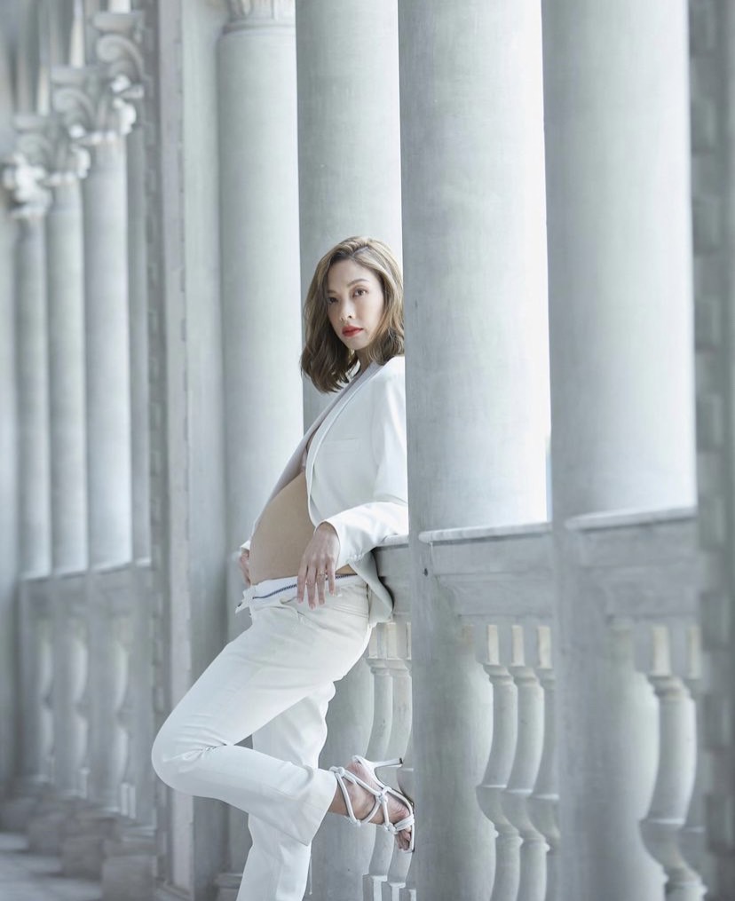 แป้ง อรจิรา อุ้มท้องลูกสาว 28 สัปดาห์ อวดแฟชั่นสุดแซ่บ แป้ง อรจิรา อุ้มท้องลูกสาว 28 สัปดาห์ อวดแฟชั่นสุดแซ่บ