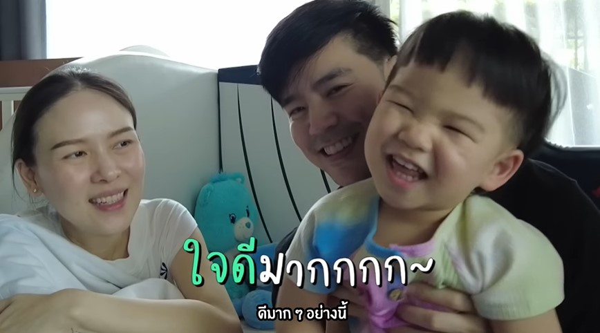 เปิดใจ บีม กวี ว่าที่คุณพ่อลูก 4 ยลโฉมเบบี๋ฝาแฝดท้อง 2 เผย ภรรยา แพ้ท้องหนัก เปิดใจ บีม กวี ว่าที่คุณพ่อลูก 4 ยลโฉมเบบี๋ฝาแฝดท้อง 2 เผย ภรรยา แพ้ท้องหนัก