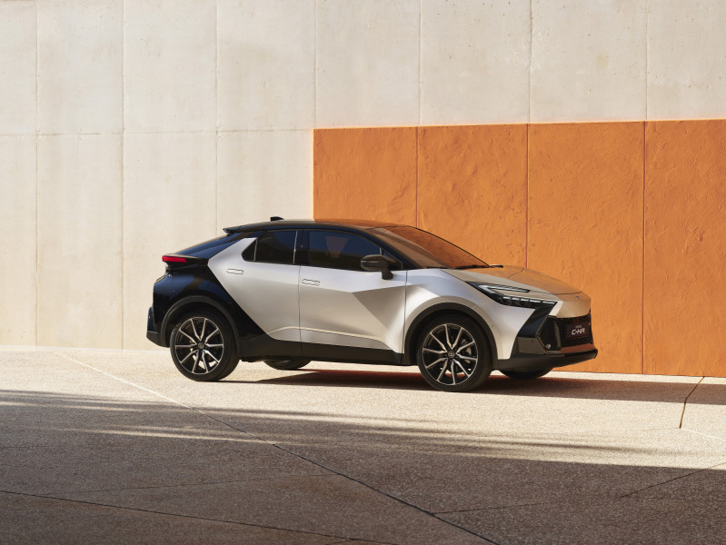 เปิดตัว All-new Toyota C-HR อย่างเป็นทางการในยุโรป