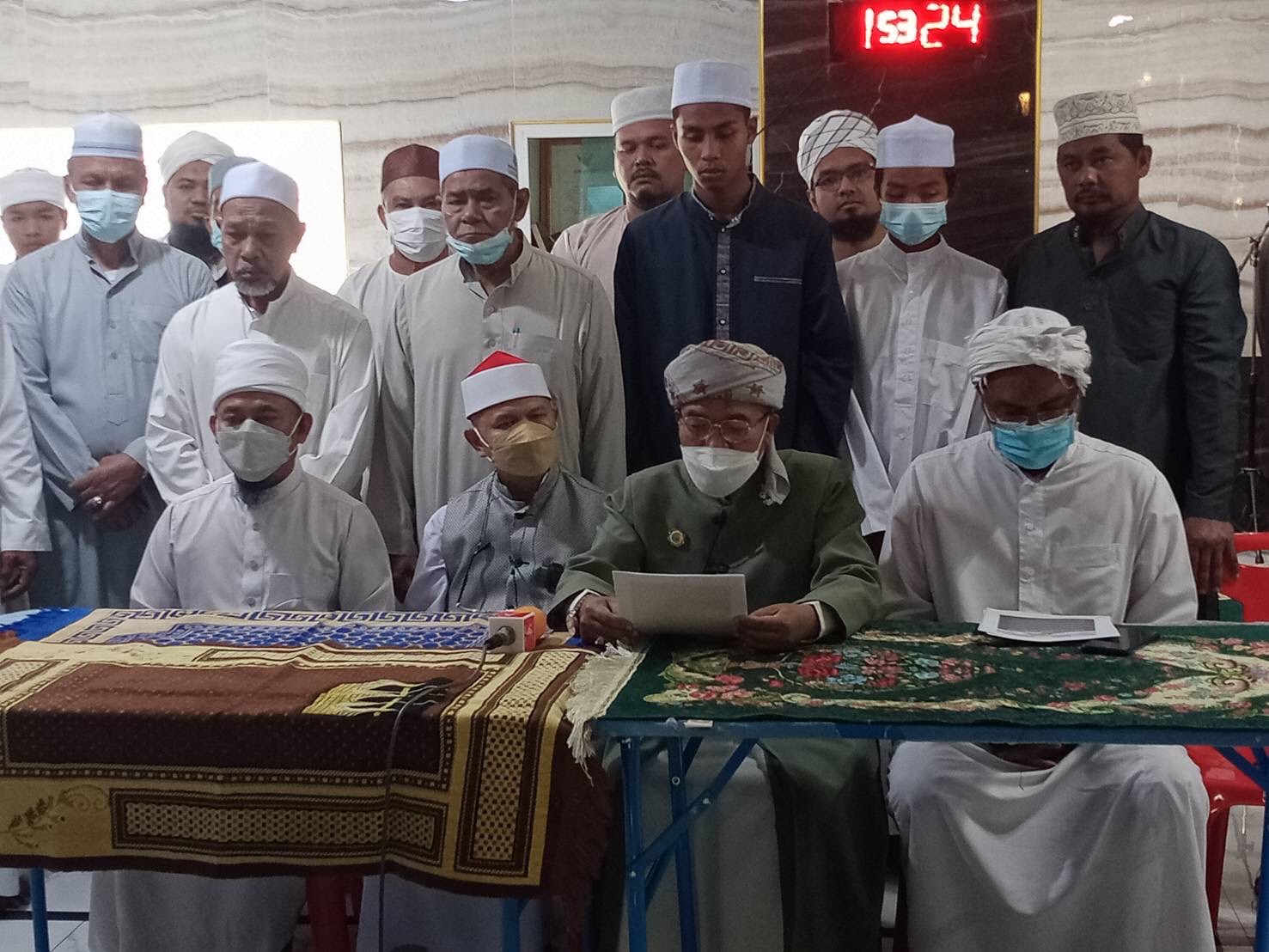 เปิดแถลงการณ์ 25 องค์กรมุสลิม เรียกร้องรัฐนำกัญชากลับเป็นยาเสพติดประเภท 5 เปิดแถลงการณ์ 25 องค์กรมุสลิม เรียกร้องรัฐนำกัญชากลับเป็นยาเสพติดประเภท 5