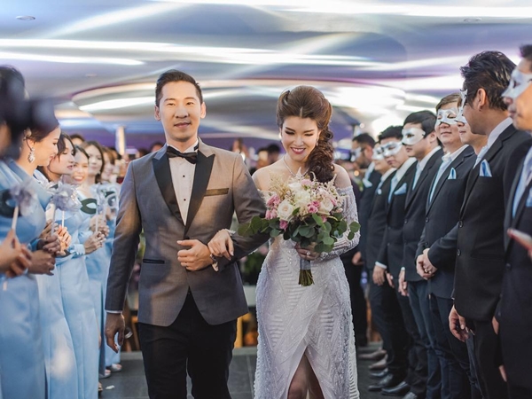 ย้อนรอย 3 ดาราสาว ไหว้พระตีมูรติ ความรักสำเร็จ ! ย้อนรอย 3 ดาราสาว ไหว้พระตีมูรติ ความรักสำเร็จ !