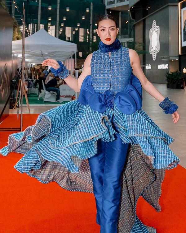 แพนเค้ก อวดความงดงามแฟชั่นผ้าไทย ที่เมืองมุมไบ (มีคลิป)