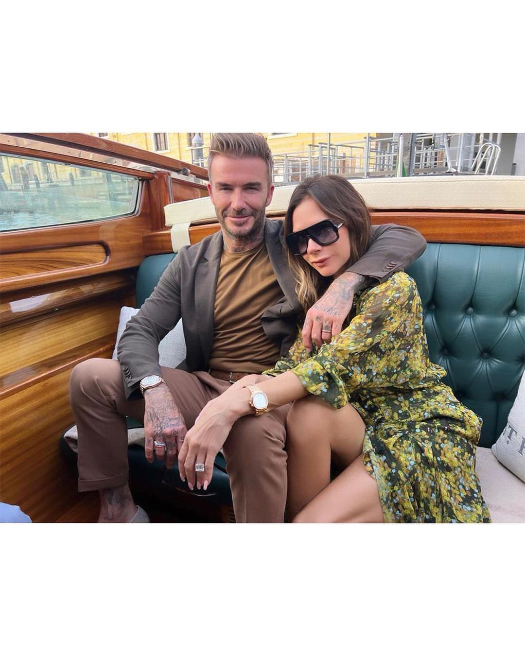 ตัวแม่ยังซูฮก!! ยก 'ลิซ่า' เป็น Muse ของแบรนด์แฟชั่น Victoria Beckham