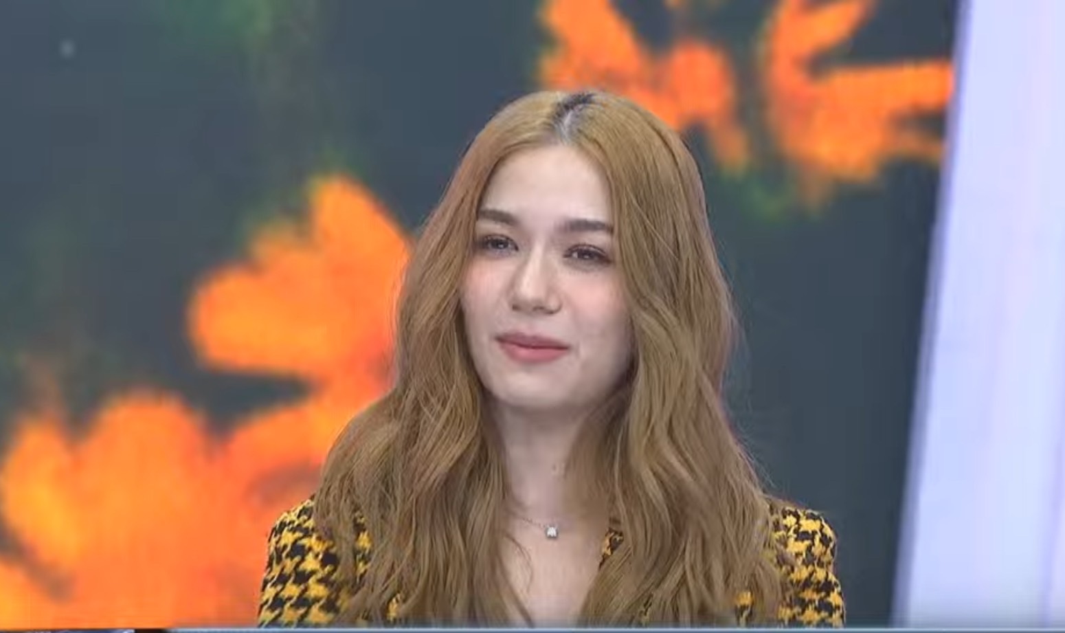 วี วิโอเลต เปิดใจหลังเจอคอมเมนต์แรง ๆ จนเสียน้ำตา แถมเคยคิดเลิกทำเพลง