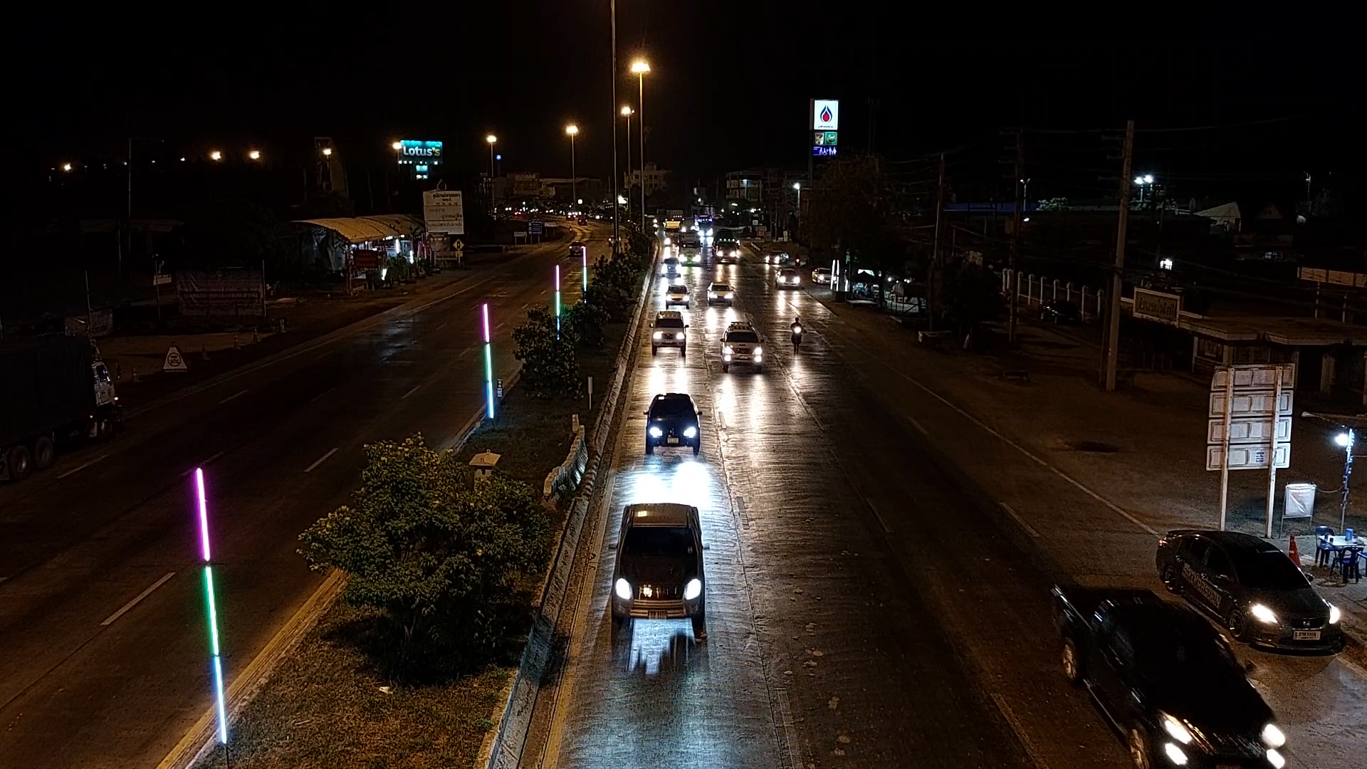 ปีใหม่ 2566 ถนนสายเอเชีย ช่วงอ่างทอง รถมากวิ่งเต็มทุกช่องทาง