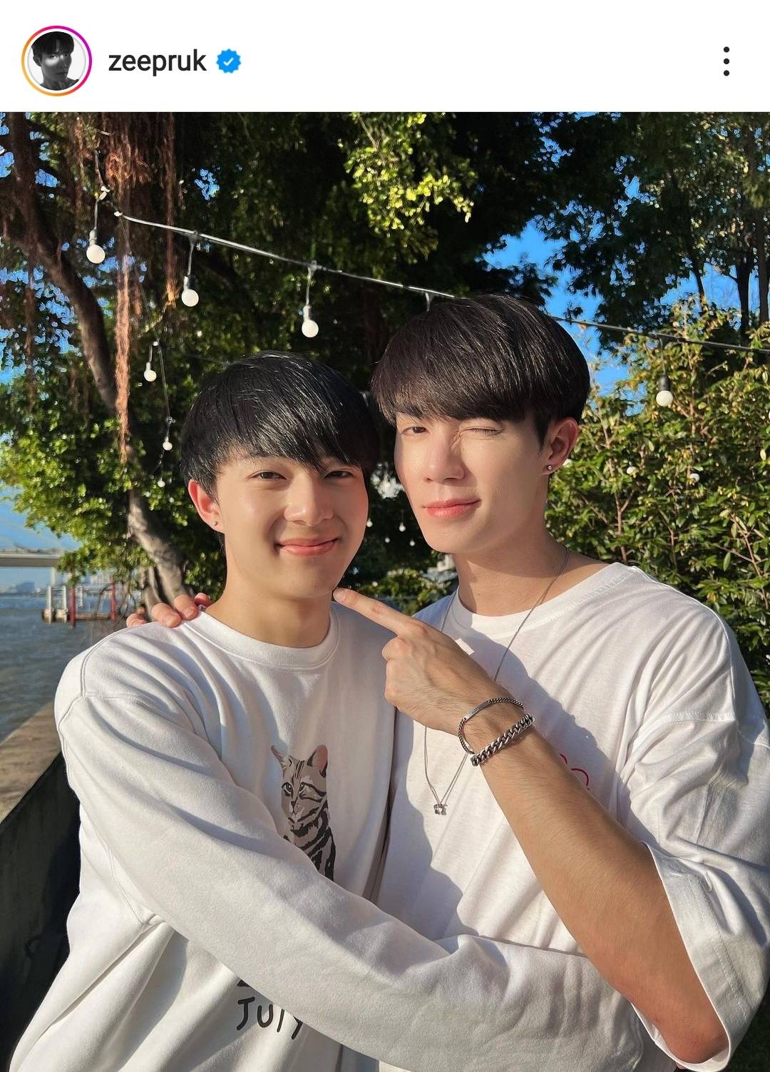 ซี-นุนิว เล่าโมเมนต์ควงคู่ดูคอนเสิร์ต BLACKPINK ซี-นุนิว เล่าโมเมนต์ควงคู่ดูคอนเสิร์ต BLACKPINK