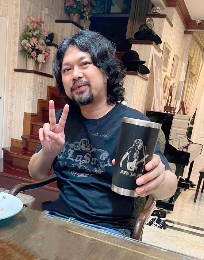 “เสก โลโซ” เตือนสติ “หนุ่ม กะลา” ด้าน “บุ๋ม ปนัดดา” ฟาดกลับตรรกะป่วย 