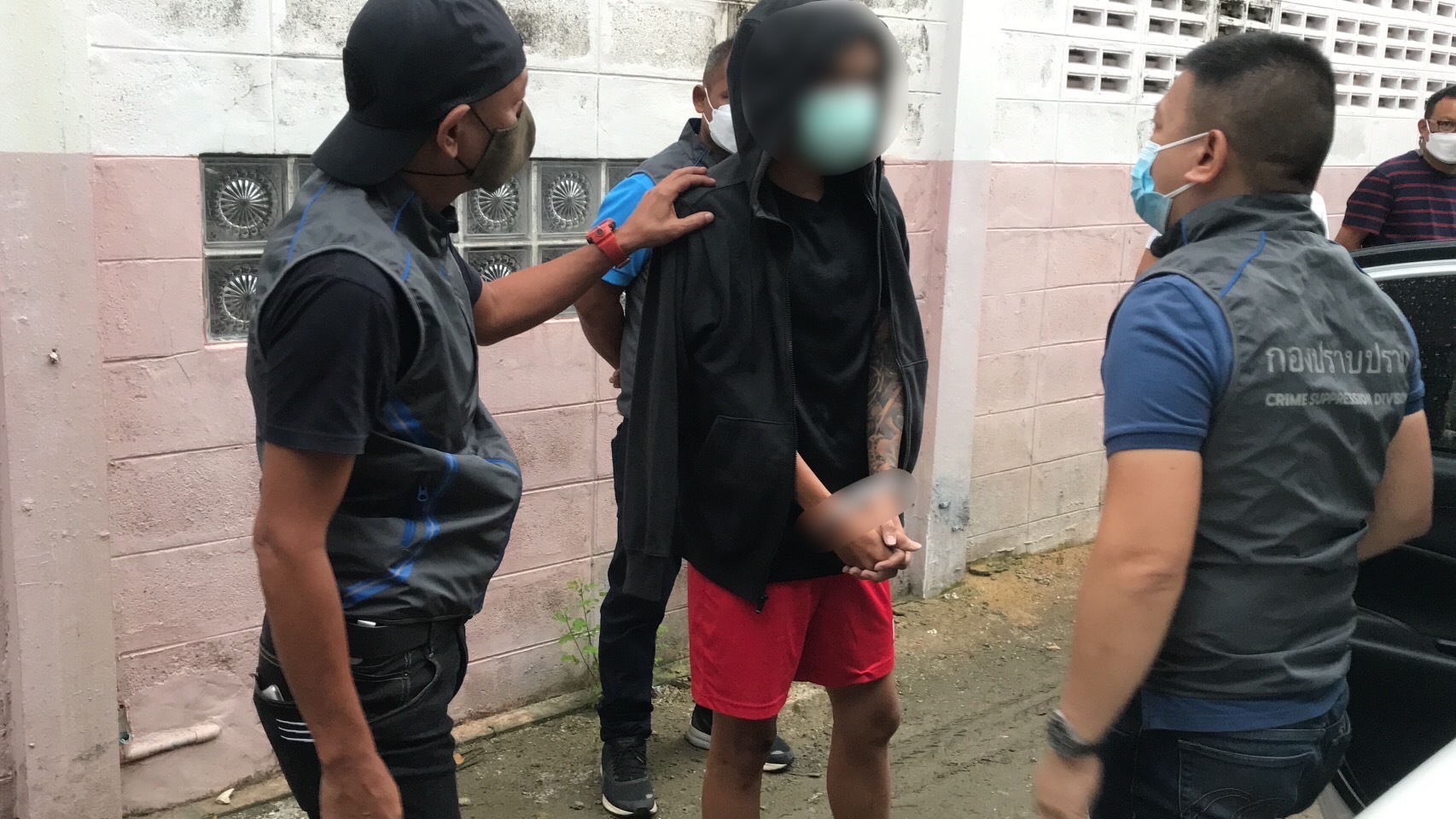 ตร.เตือน!! ซื้อรถออนไลน์- รถมือสองระวังได้แต่รูป ตร.เตือน!! ซื้อรถออนไลน์- รถมือสองระวังได้แต่รูป